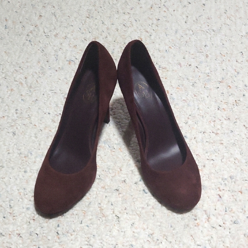 Ash Dark Maroon Suede Heels